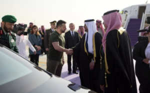 Президент України прибув до Саудівської Аравії