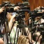 Зеленський порушує (тобто, не поважає) Конституцію України: провідні громадські організації та медіа закликають президента підписати закон про відкритість Ради