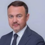 Злодійство, брехня та принципове відсторонення українців від влади: як виглядає класичний посадовець епохи “слуг” Коломойського Пєтров