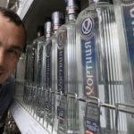 Євген Черняк: горілчаний барига, який торгує з ворогом, фінансує терористів і крутить схеми на крові