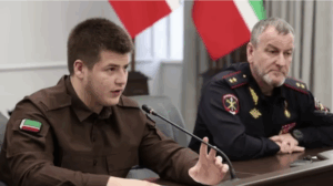 Кадиров повільно подихає та готує наступником синка Адама
