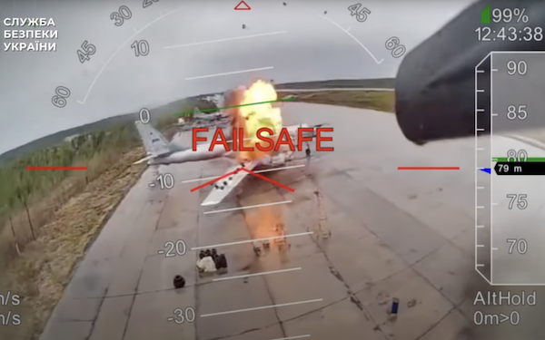 СБУ поштучно показала знищення російських літаків (ВІДЕО)