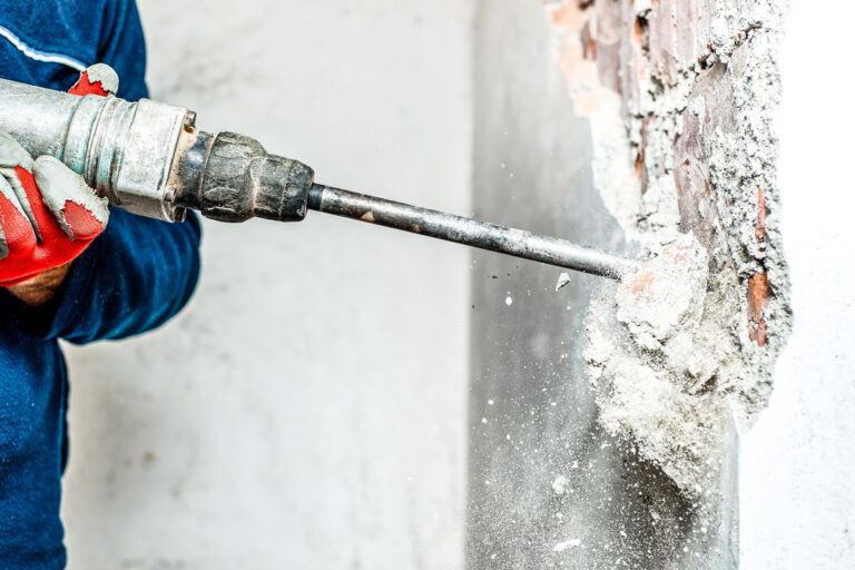 Экономические аспекты демонтажа: от сметы до рентабельности переработки