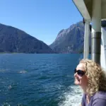 Navegación en el Pacífico Noroeste: Fiordos y Puertos Escondidos