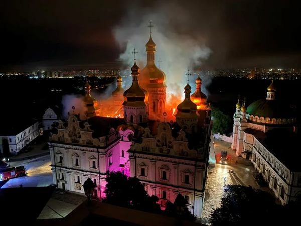 Чому Успенський собор Лаври вкотре став мішенню для імперського варварства Кремля