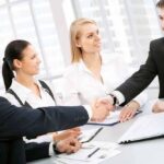 Як отримати кредит на картку без дзвінків поручителям і зайвих проблем?